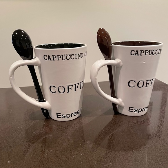 Coffee Mugs with Spoons - Picture 3 of 4